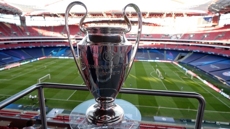 Trofeo de la UEFA Champions League.