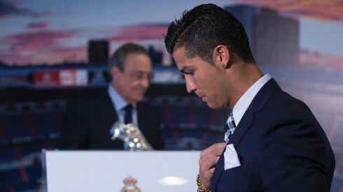 SEPARADOS. Cristiano Ronaldo está molesto con Florentino Pérez y vuelven a surgir los rumores de una salida (Foto: Getty).