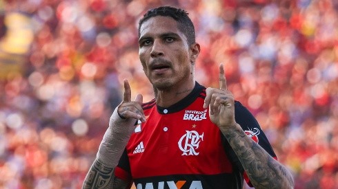 EL GOLEADOR. Los días de Paolo Guerrero con los colores del Flamengo podrían estar contados (Foto: Getty).