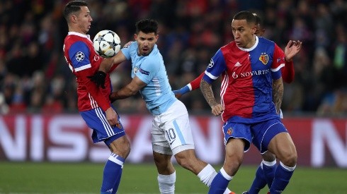 El Manchester City vence al Basilea con un golazo del Kun Sergio Agüero
