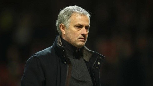 Mourinho, muy enojado con la eliminación.