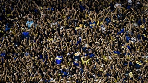 COMPLETO. La Bombonera volvió a disfrutar un partido por Copa Libertadores después de 630 días (Foto: Getty).