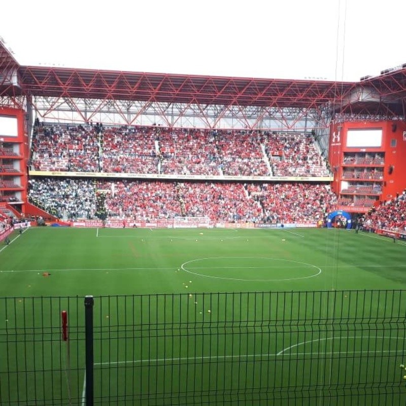 En una final con lluvia y granizo, Toluca recibe a Santos Laguna con amplio dispositivo de seguridad