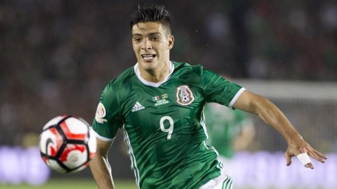El delantero mexicano tendrá una nueva oportunidad en el fútbol europeo