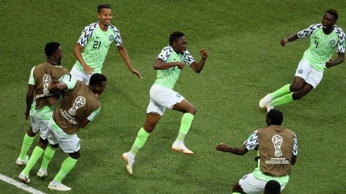 Foto de Musa celebrando su gol