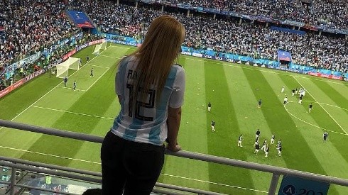 Foto de Daniela Rendon, fanática de la Selección Argentina.