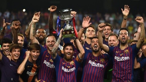 LEO CAMPEÓN. 33 trofeos oficiales levantó con el Barcelona.
