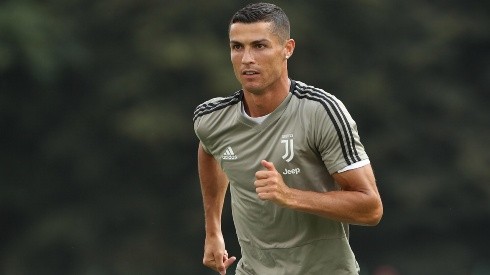 Cristiano Ronaldo entrenando con la Juventus