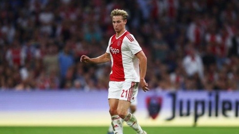 Frenkie De Jong con la camiseta de Ajax.
