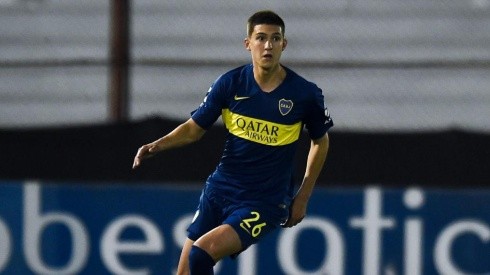 Leonardo Balerdi con la camiseta de Boca.