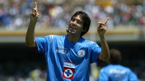 César Delgado jugó casi cinco años en Cruz Azul.