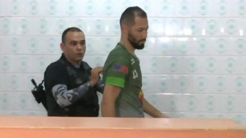 Brutal agresión en el futsal de Brasil: le dio una patada en la cabeza a un árbitro