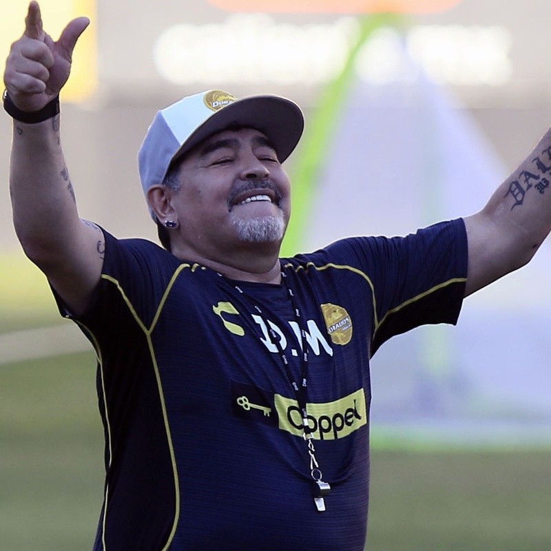 "Eramos todos chicos de 5 años": La admiración de Gaspar Servio de Dorados ante Maradona