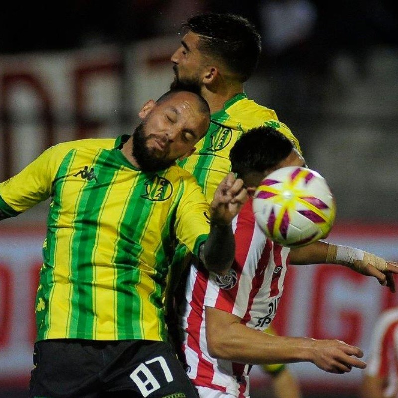 Solo ruge contra los grandes: Estudiantes perdió de local contra Aldosivi