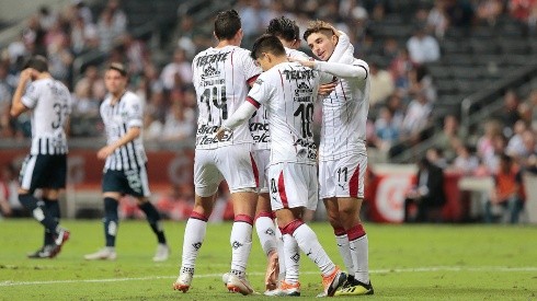La afición recibió bien al equipo en Guadalajara.