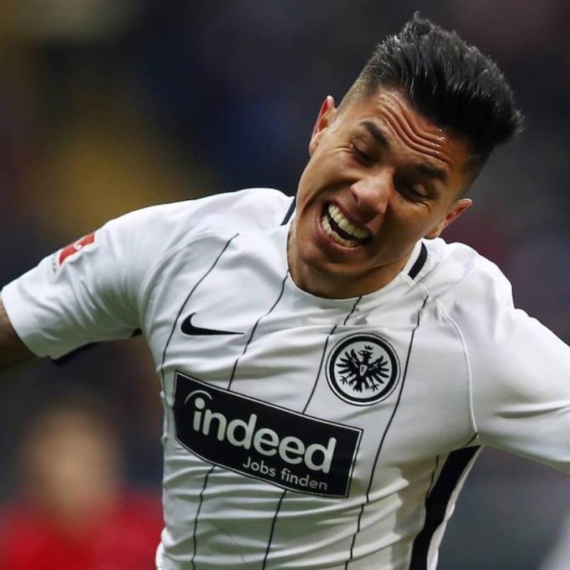 Salcedo, más postergado que nunca en Eintracht Frankfurt