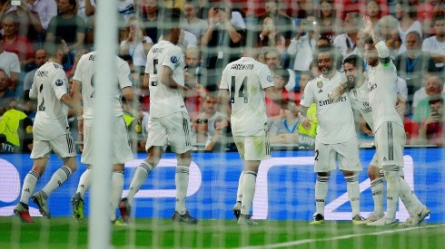 Foto de los jugadores de Real Madrid celebrando el gol.