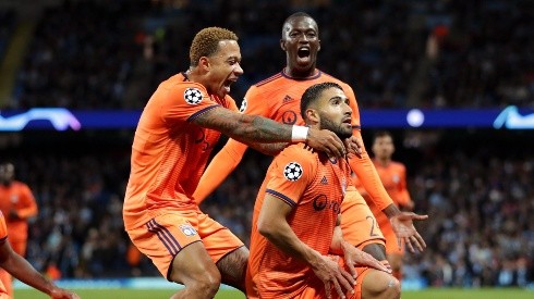 SORPRESA. Todo Olympique de Lyon celebra el 2-0 ante Manchester City (Foto: Getty).