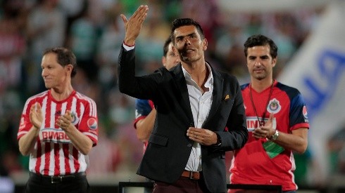 Oswaldo Sánchez durante un partido hecho como homenaje.
