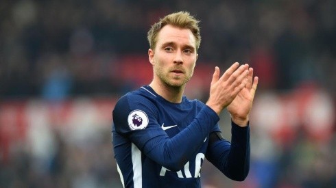 Eriksen con los colores de Tottenham.