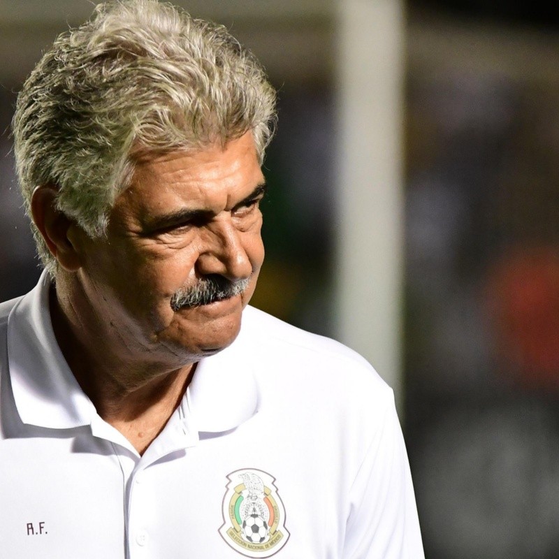 Ferretti se fue feliz y adelantó quiénes jugarán contra Chile