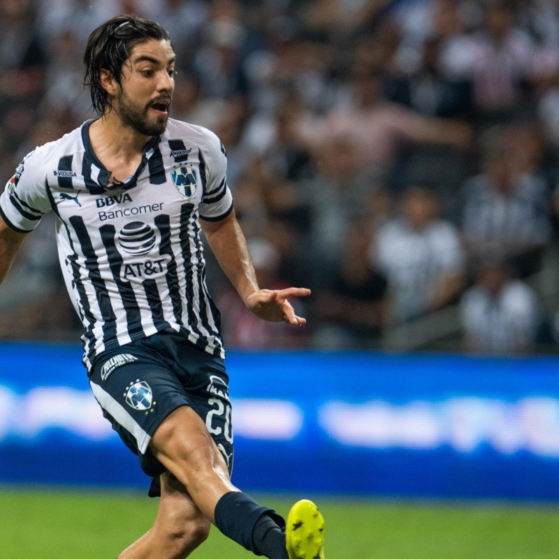 ¿Lo tenías? Las redes de los Rayados compararon a Pizarro con un famoso personaje de una serie