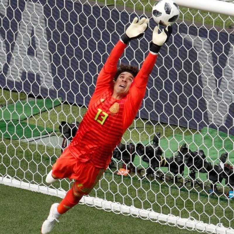 Ochoa fue el portero con más atajadas en el último Mundial