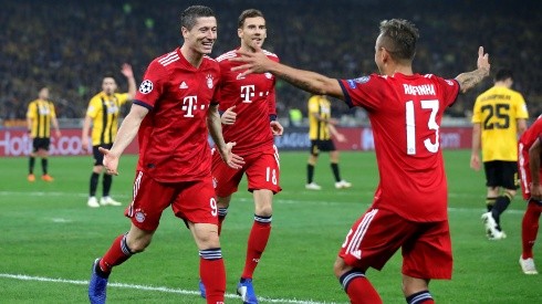 Bayern Munich conquistó Grecia a media máquina
