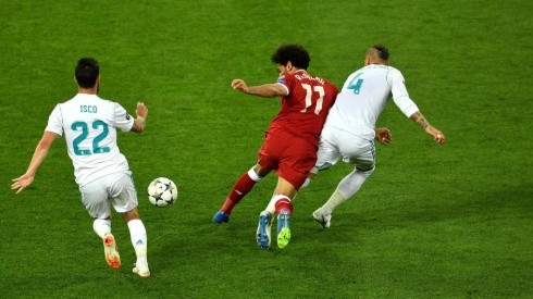 El momento exacto de la lesión de Salah.