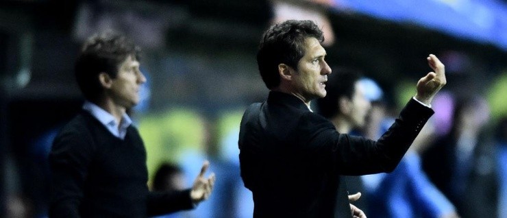 SALEN TODOS. Los Mellizos Barros Schelotto ante Palmeiras (Foto: Getty).