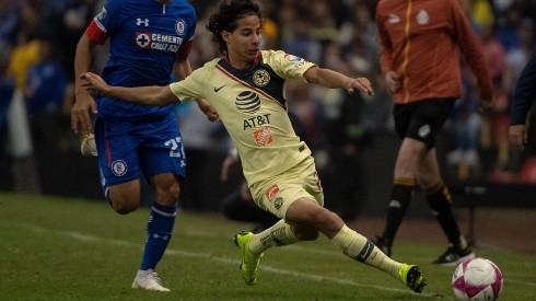 Lainez fue de lo mejor del América en el Clásico Joven.