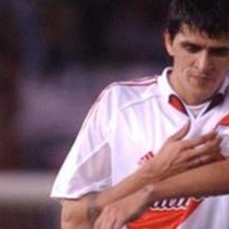 Lucho González reveló cuanto le costó superar la derrota ante Boca en la Libertadores 2004