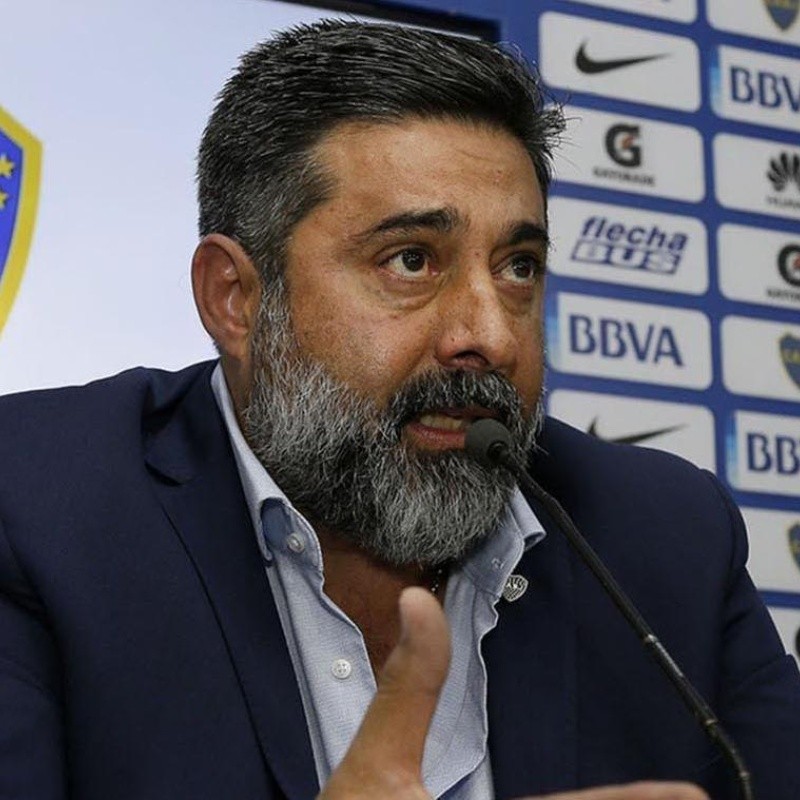 Más problemas: el Tano Angelici contó que "Boca no quiere jugar el sábado 24"