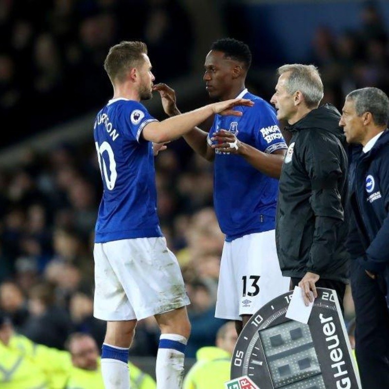 Entró a los 90' y casi ni tocó el balón, pero un día Yerry Mina debutó en Everton