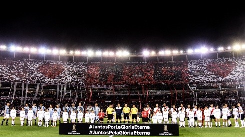 Provocación: El Monumental amaneció pintado por hinchas de Boca