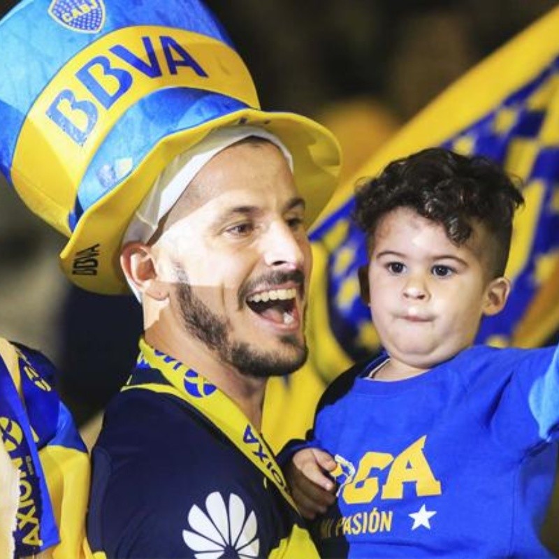 "Estamos un toque manija": el video del hijo de Benedetto cantando por Boca