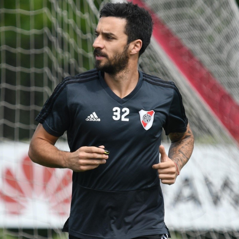 Llora River: Scocco está en un 90% afuera del Superclásico en La Bombonera