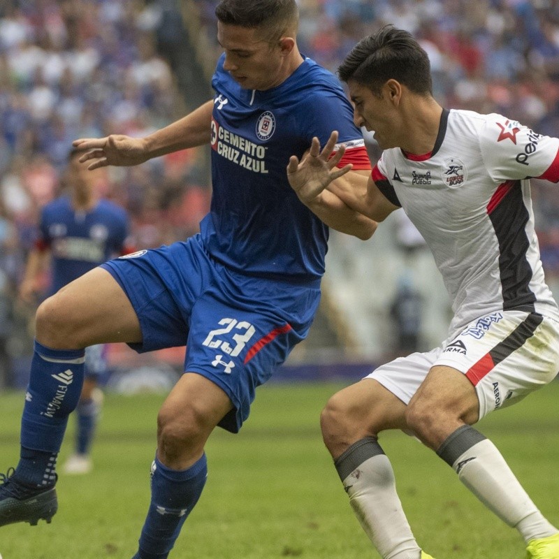 A nivel de Selección: Marcone barrió, pisó la pelota y salió jugando con un taco