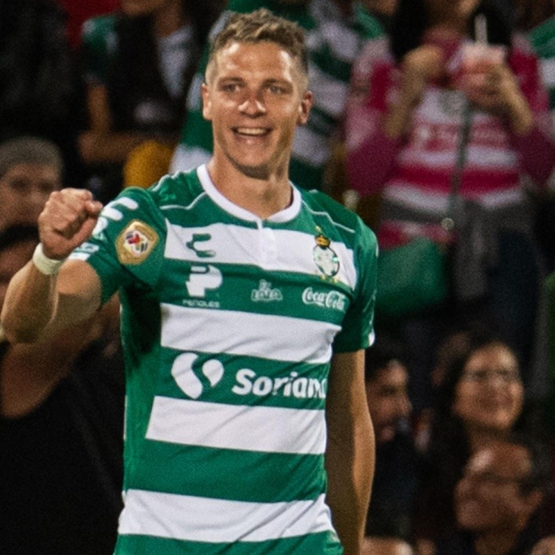 Las redes del Santos Laguna se rindieron a los pies de Julio Furch