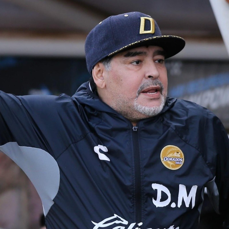 Maradona fue suspendido en México