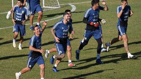 Dybala metió en el entrenamiento el golazo que le debe a la Selección Argentina