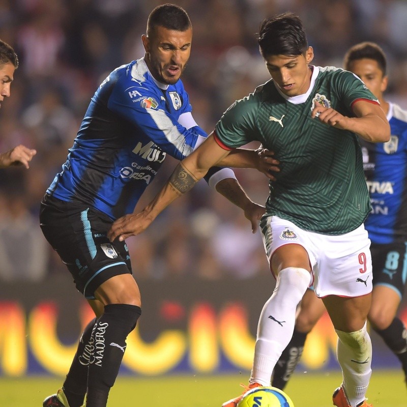 No sólo Mier: ahora Chivas mira a otro de Querétaro