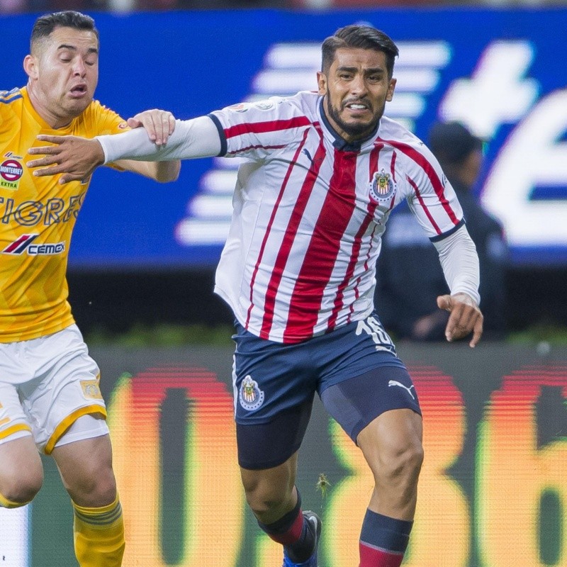 Tigres se lo ganó en la última a un Chivas desolador