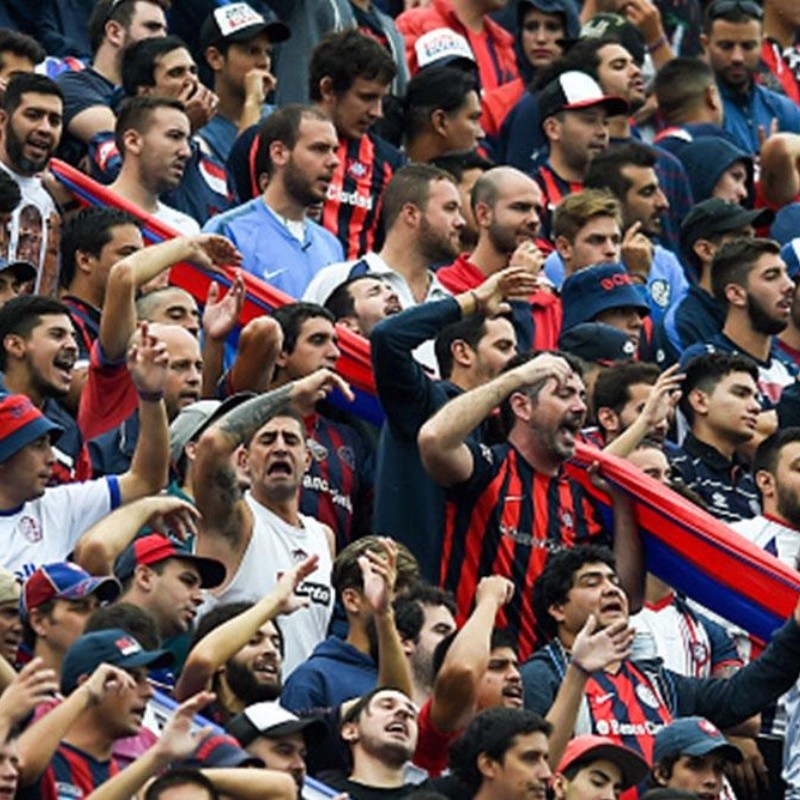 San Lorenzo le dedicó una canción a River y Boca por la suspensión