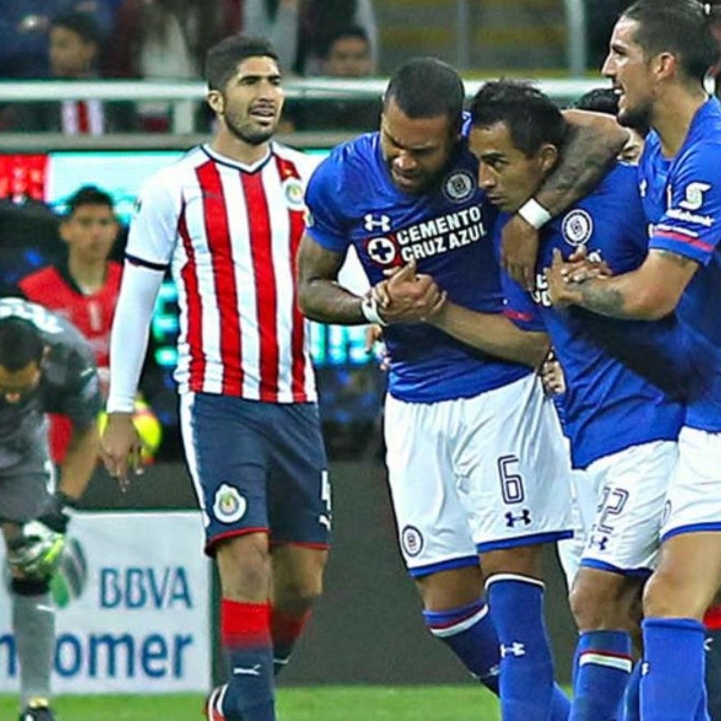 Cruz Azul va por una de las figuras de Chivas para 2019