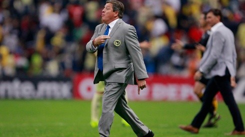 Miguel Herrera está invicto ante Pumas.