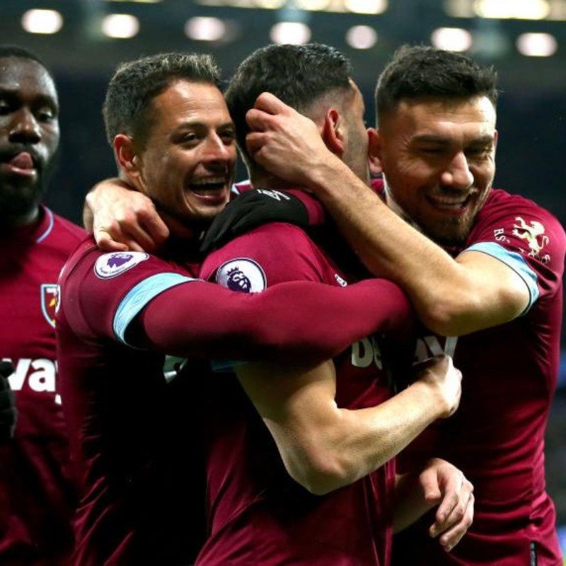 Chicharito fue actor de reparto en otra goleada del West Ham