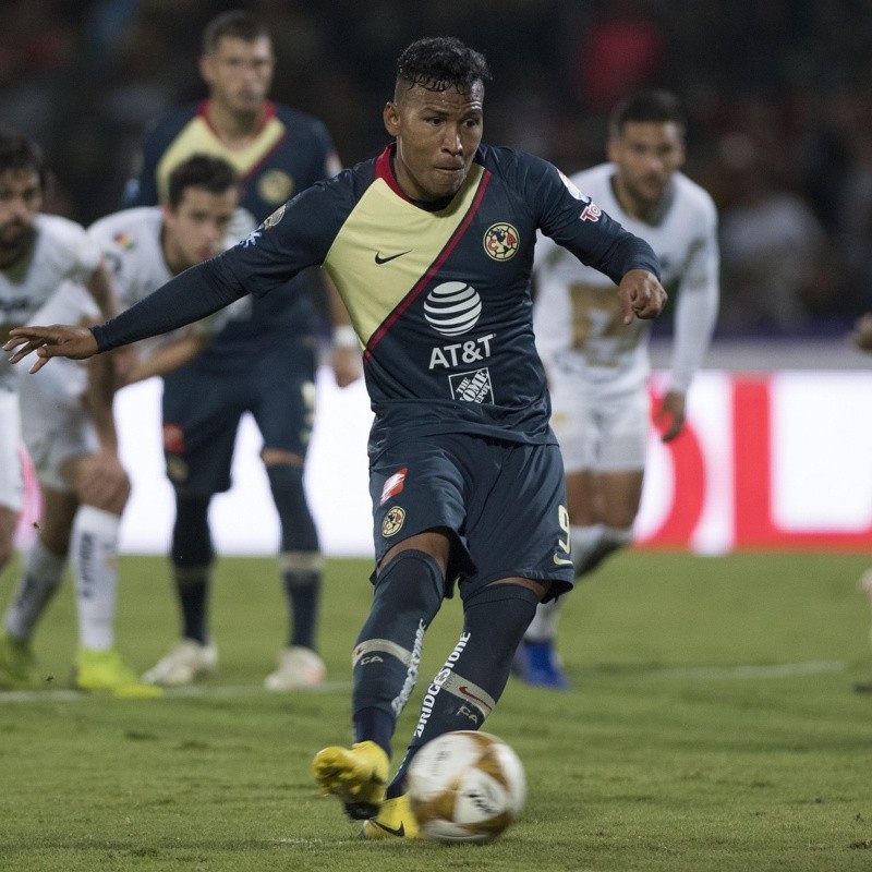 Los americanistas no ocultaron su bronca por el penal errado por Roger Martínez