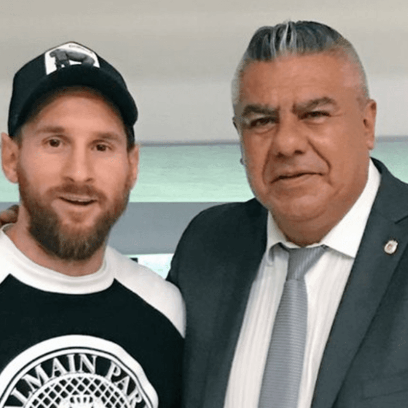 Chiqui Tapia reveló que se reunió con Messi para charlar su vuelta a la Argentina