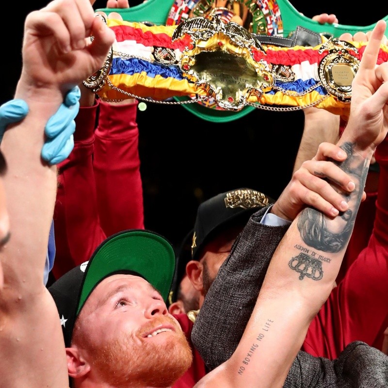 Era de esperarse: Canelo presumió con todo su victoria de ayer en las redes sociales